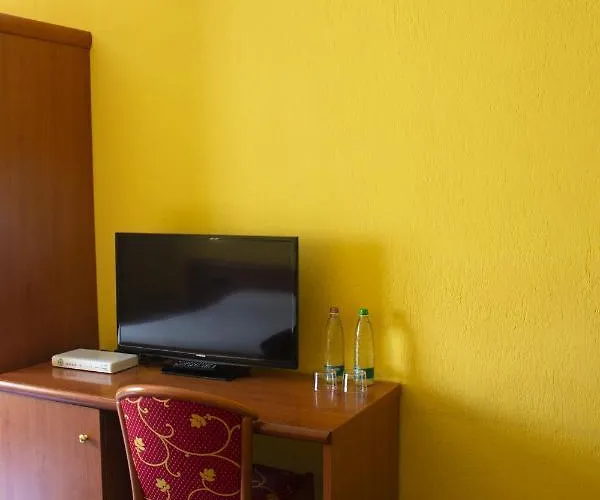 Essenza فندق Verrès